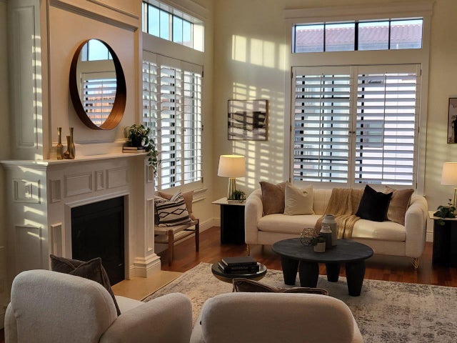 656 Walnut St 401, SAN CARLOS