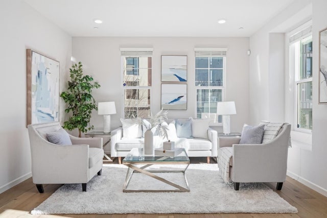 1573 De Rome Dr 1, San Jose