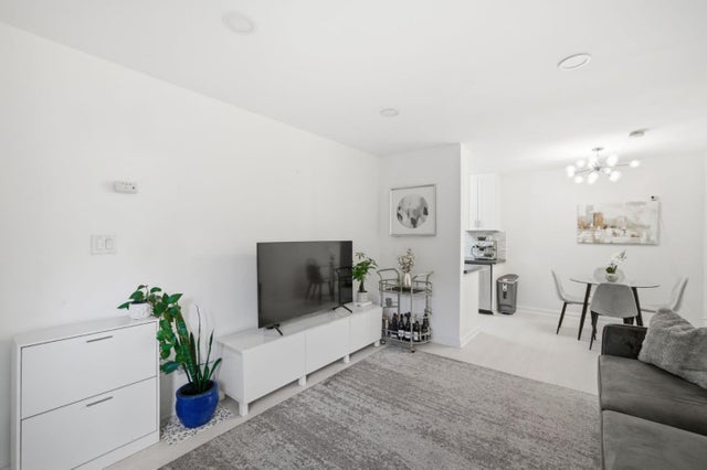 408 Boardwalk Ave 1, San Bruno