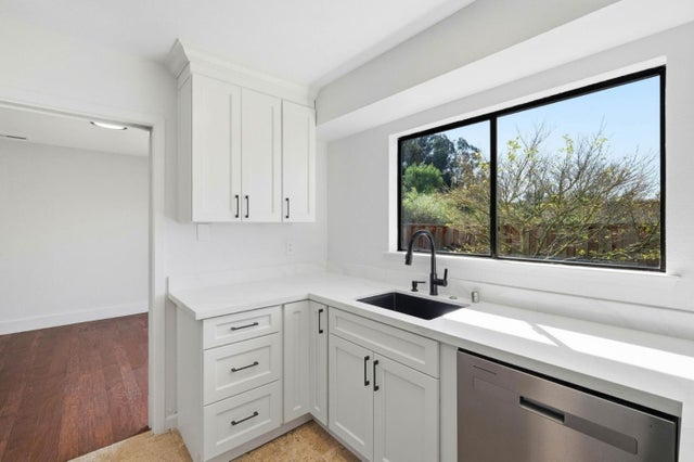 2022 Bob White Ln, SANTA CRUZ