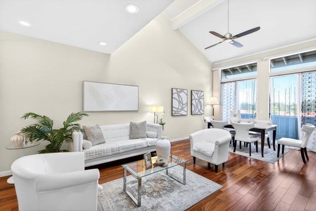 22330 Homestead Rd 214, Cupertino