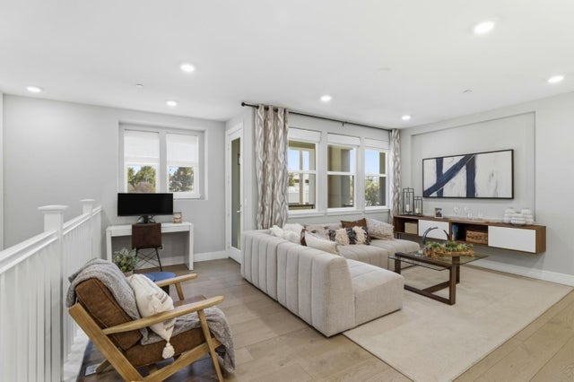 2913 Noyce Pl 217, Santa Clara