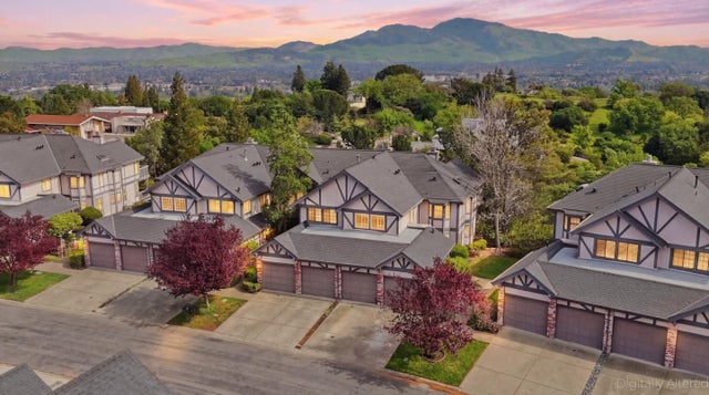 120 Haslemere Ct, LAFAYETTE