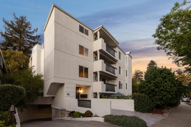 518 Almer Rd 6, Burlingame