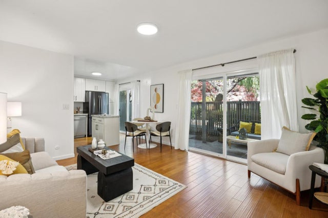 255 S Rengstorff Ave 161, Mountain View