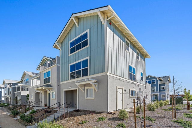 102 Skyline Vista Way, WATSONVILLE