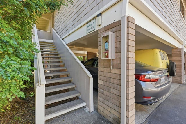 500 W Middlefield Rd 20, MOUNTAIN VIEW