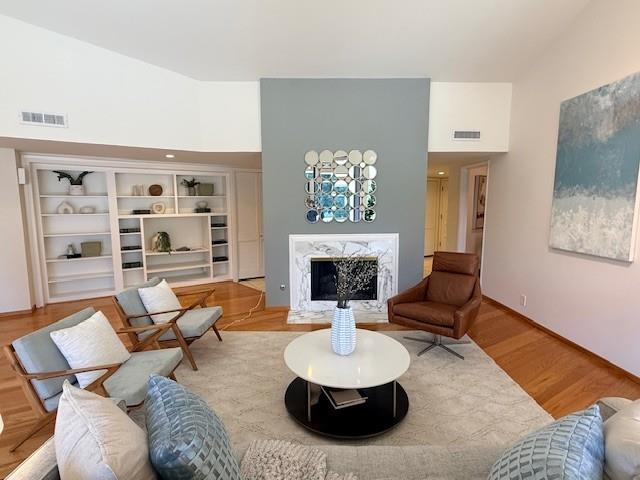 300 Sand Hill Cir 301, MENLO PARK