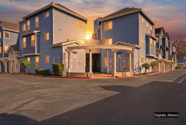 607 Arcadia Ter 204, Sunnyvale