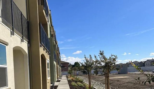 147 Bundeson Cir, HOLLISTER