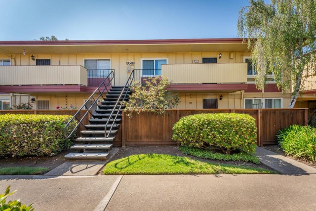3049 Los Prados St 223, San Mateo