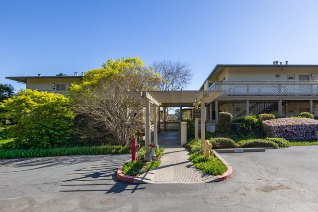 121 Quail Run Ct, DEL REY OAKS