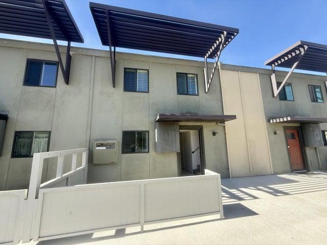 3203 Admiralty Ln, Foster City