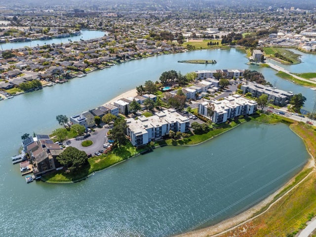 651 Port Dr 208, San Mateo