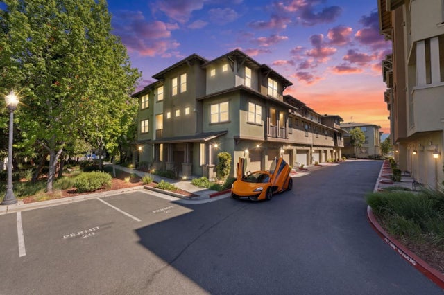 741 Modern Ice Dr, SAN JOSE