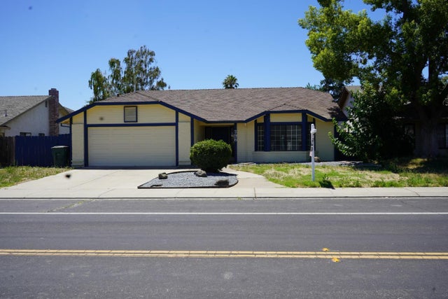 396 Lancaster Dr, MANTECA