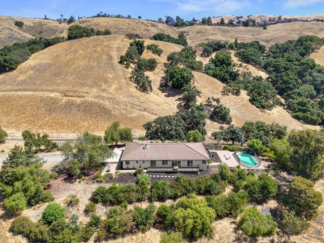 17101 Kruse Ranch Ln, Morgan Hill