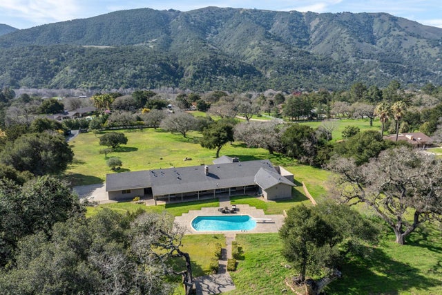 10 Ring Ln, CARMEL VALLEY