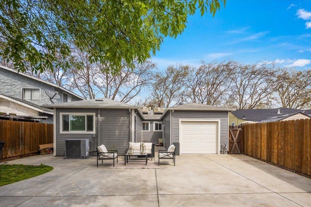 220 Lindbergh St, SAN MATEO