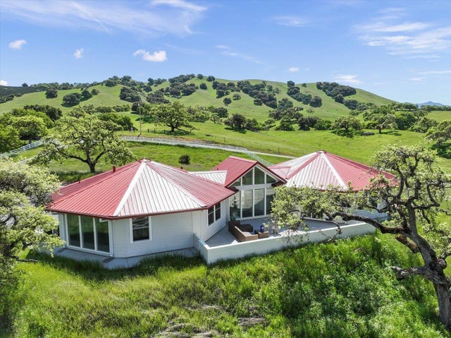 22500 Pacheco Pass Hwy, HOLLISTER