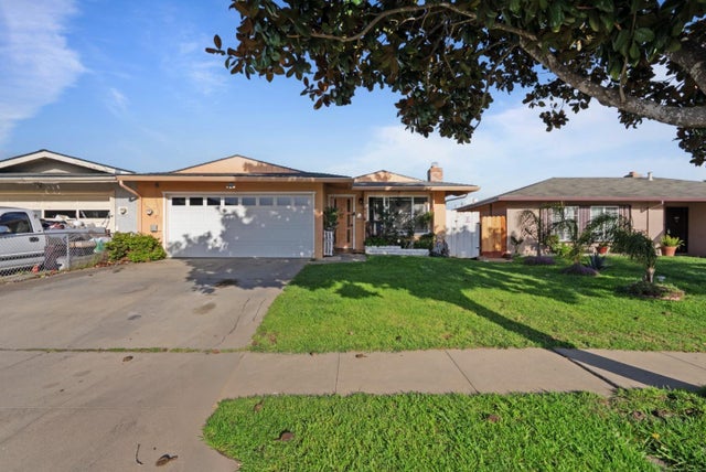 1780 Truckee, SALINAS