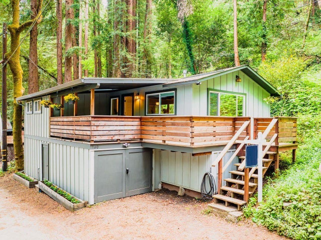 160 Woodland Dr, Ben Lomond