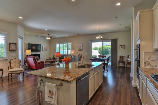 2671 Glen Echo Ln, MANTECA