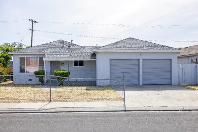 432 Cowell Ave, MANTECA
