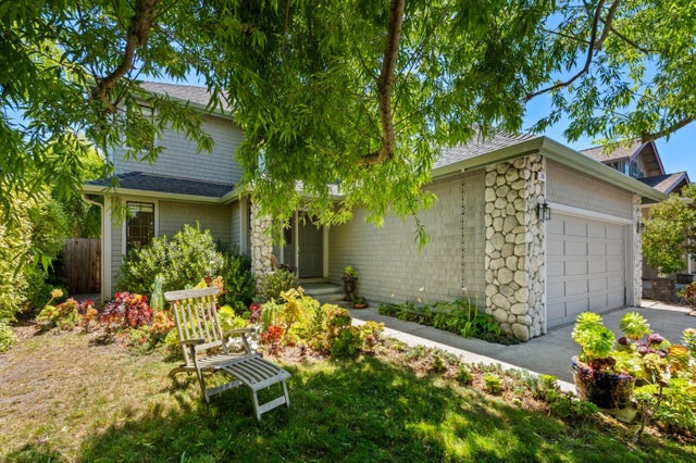 316 Valdez Ave, HALF MOON BAY