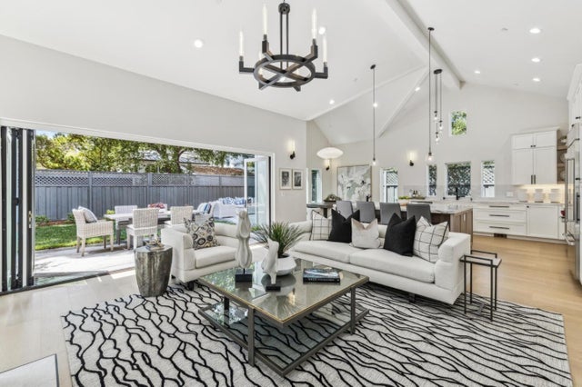 1218 Middlefield Rd, Palo Alto