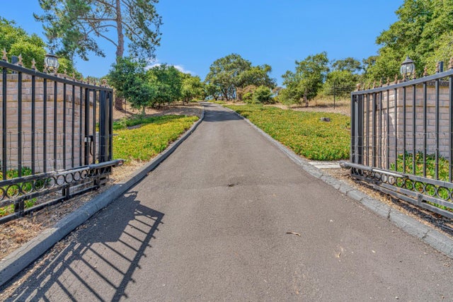 19225 Reavis Way, SALINAS