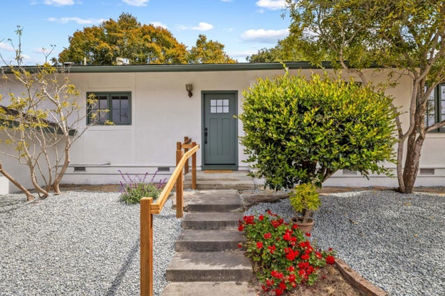 2074 Marsala Cir, MONTEREY