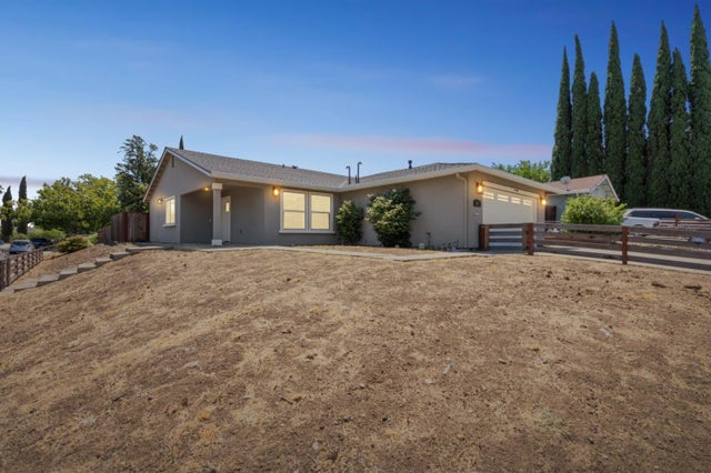 61 Galleon Way, PITTSBURG