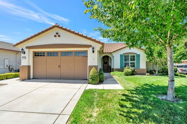 2491 Redbud Way, MANTECA