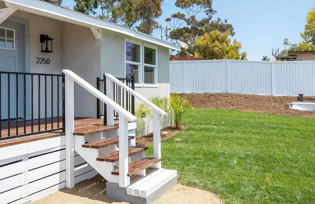 2250 Oceanside Blvd, OCEANSIDE