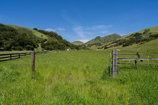 100 Old Stage Rd, SAN JUAN BAUTISTA