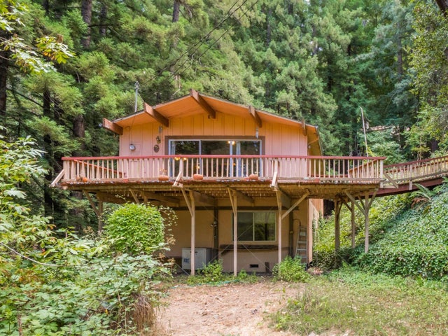 325 Woodland Dr, SCOTTS VALLEY