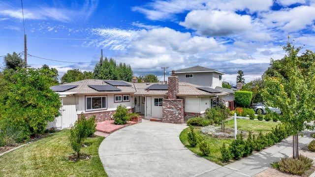 857 Peach Ave, Sunnyvale