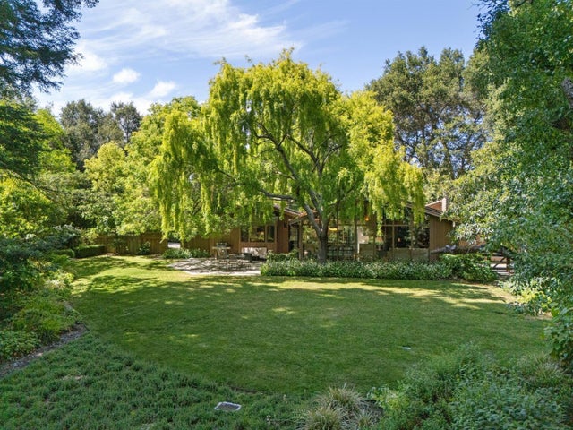 3323 Woodside Rd, WOODSIDE