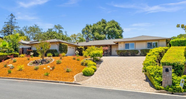 1387 Hillcrest Dr, SAN JOSE