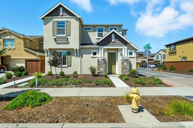 1371 Hadley Dr, WOODLAND