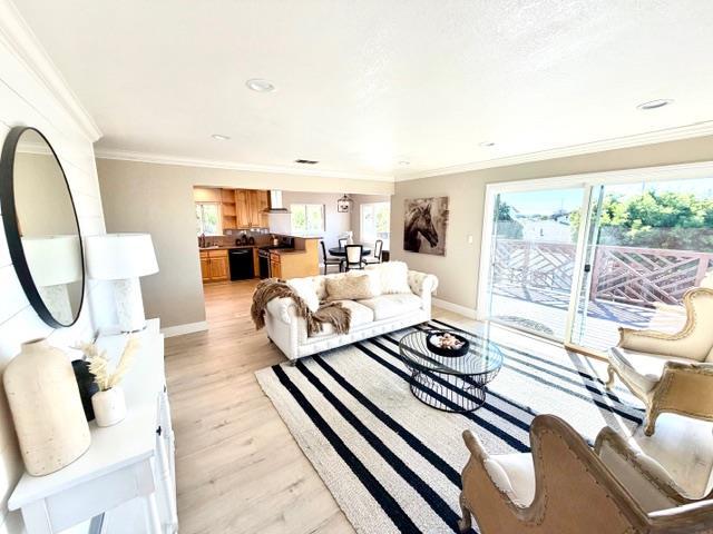 908 Bancroft Ave, HALF MOON BAY