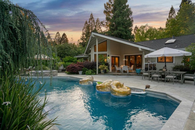 2360 Holly Oak Dr, DANVILLE