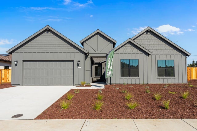 410 Maria Dr, HOLLISTER