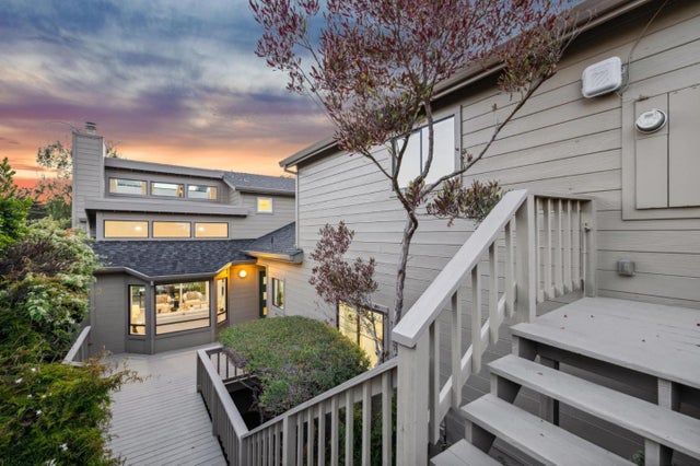 389 Avenue Granada, EL GRANADA