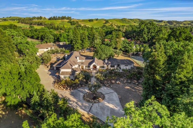 1080 Finley Rd, DANVILLE