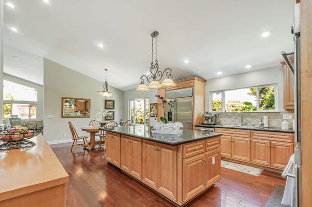 10881 Barranca Dr, CUPERTINO