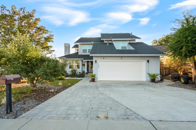 1090 Los Altos Dr, HOLLISTER