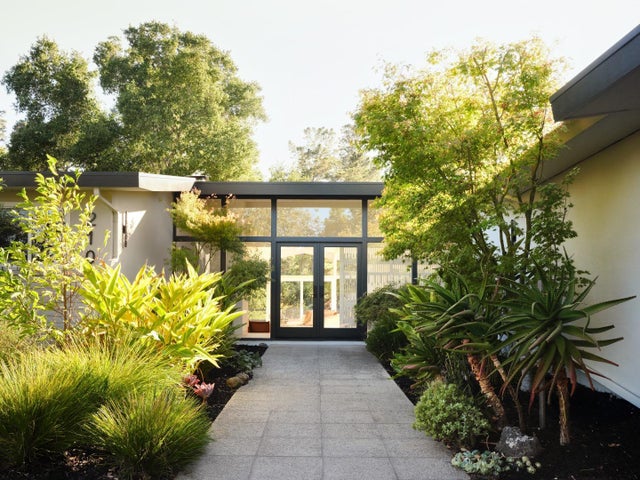 210 Cervantes Rd, PORTOLA VALLEY