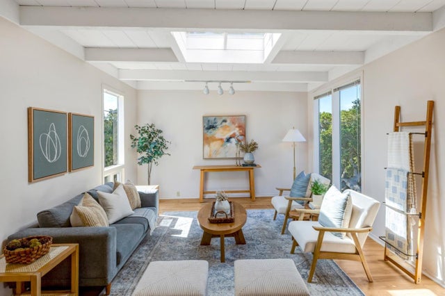 229 7th St, PACIFIC GROVE